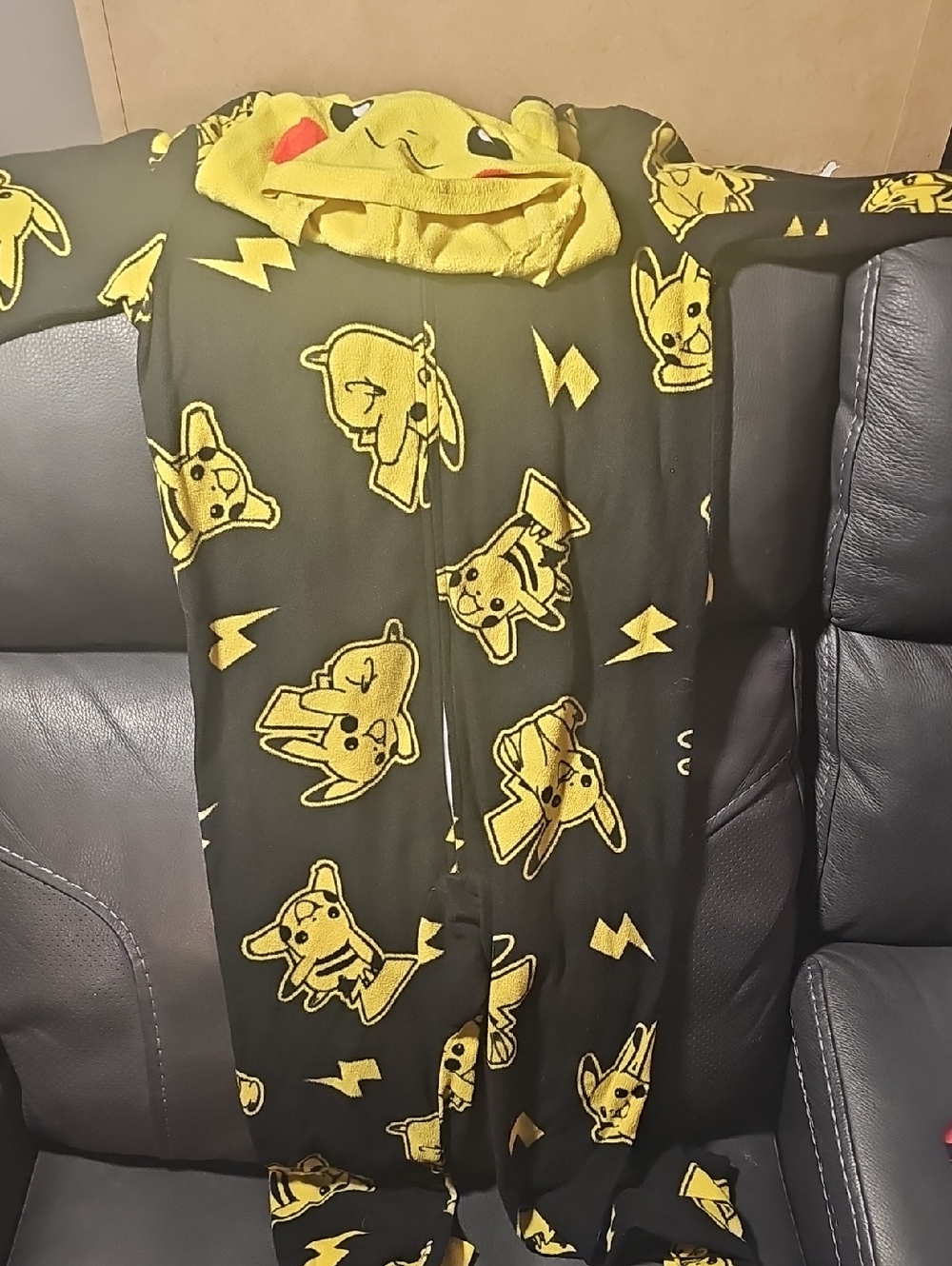Pikachu Black & Yellow Onesie Pajama  with Hood 8/10 Medium